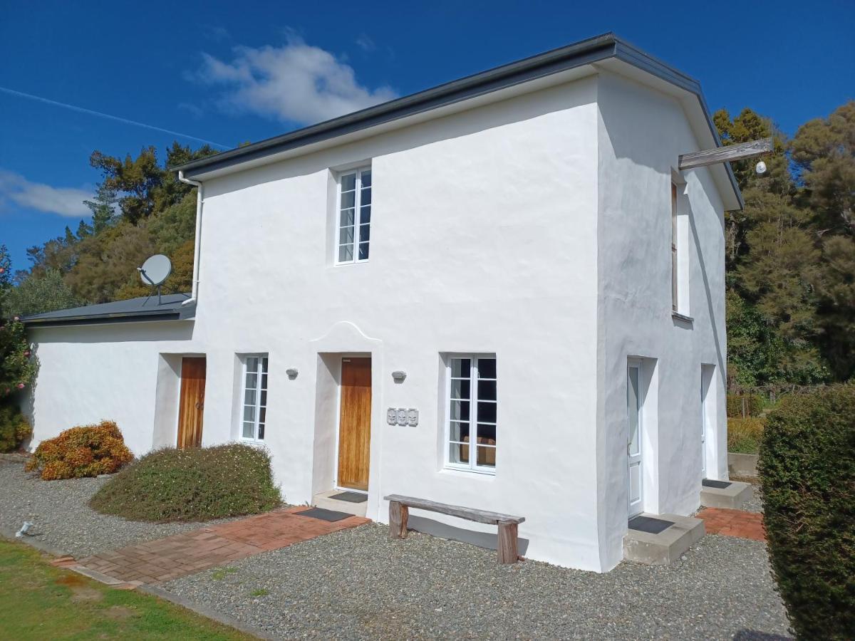 Pirita Vineyard Cottage. Upper Moutere Bagian luar foto